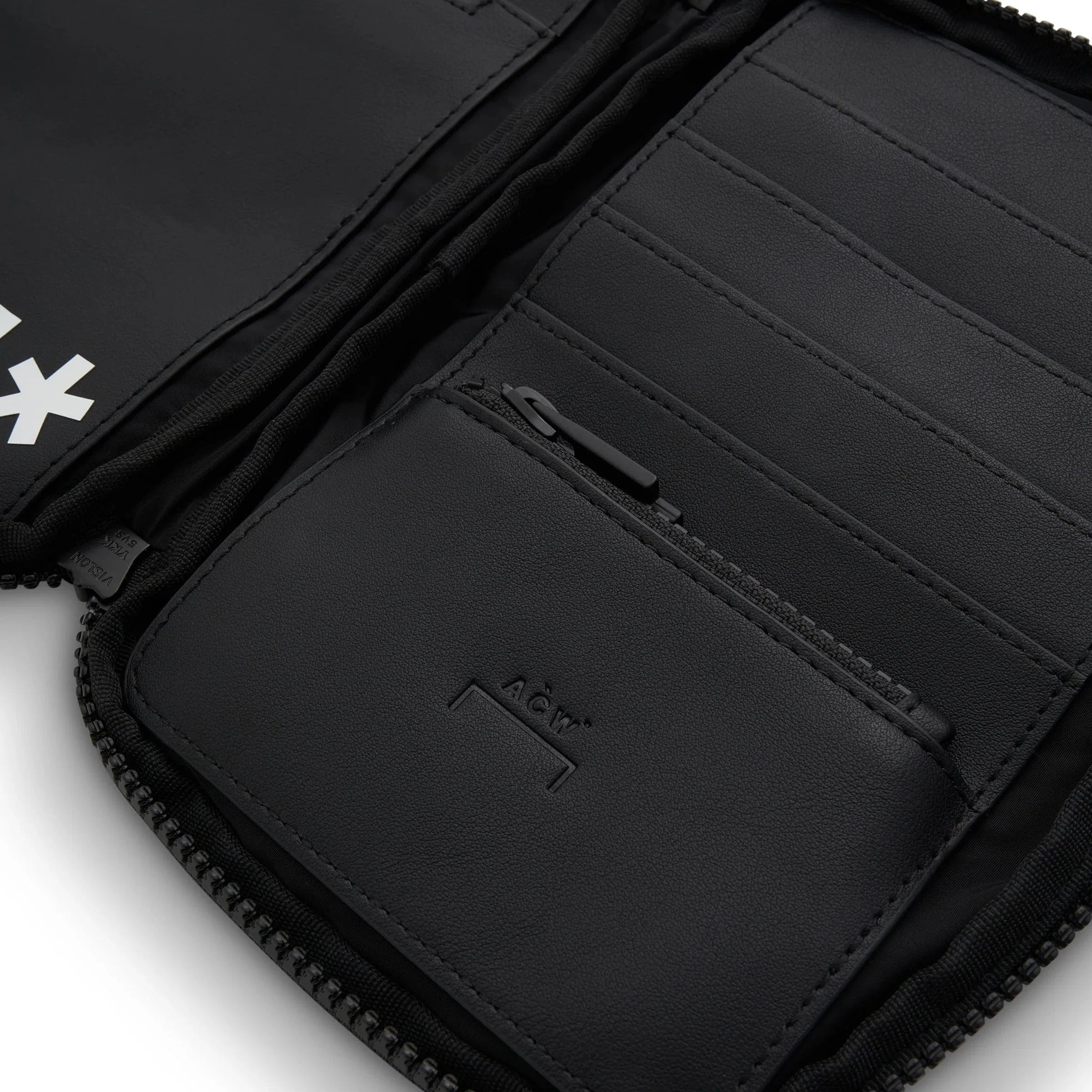 CROSS BODY LANYARD