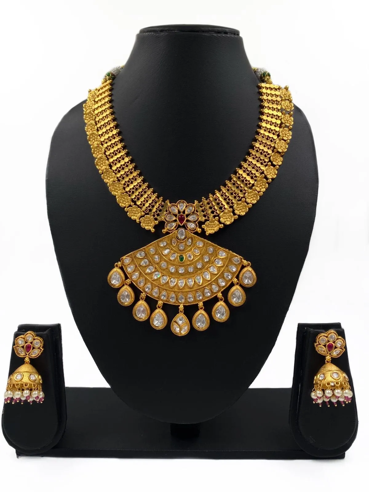 Ethnic Gold Plated Golden Kundan Necklace Set For Ladies By Gehna Shop