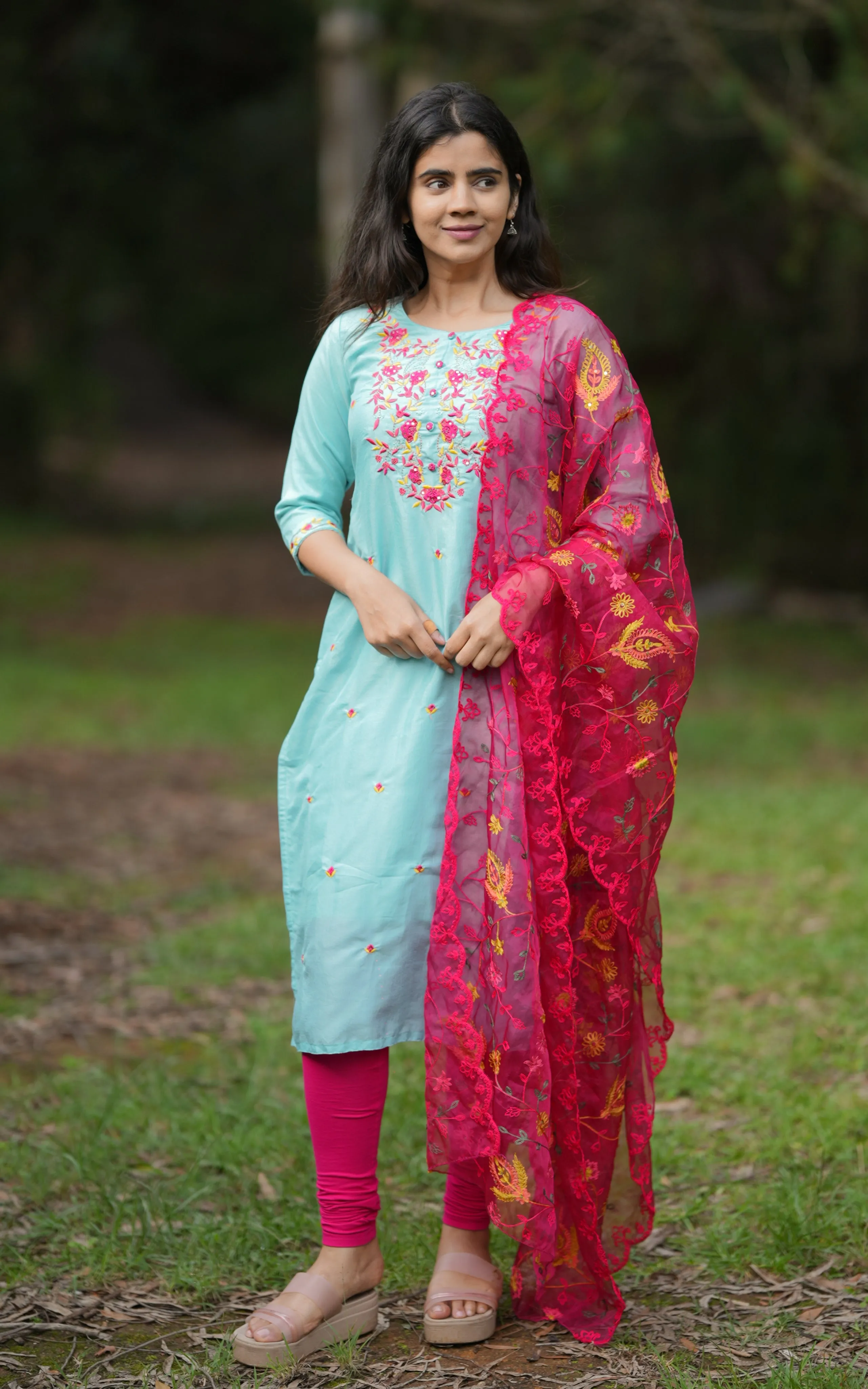 Madhavi Sky Blue (Kurti Dupatta)