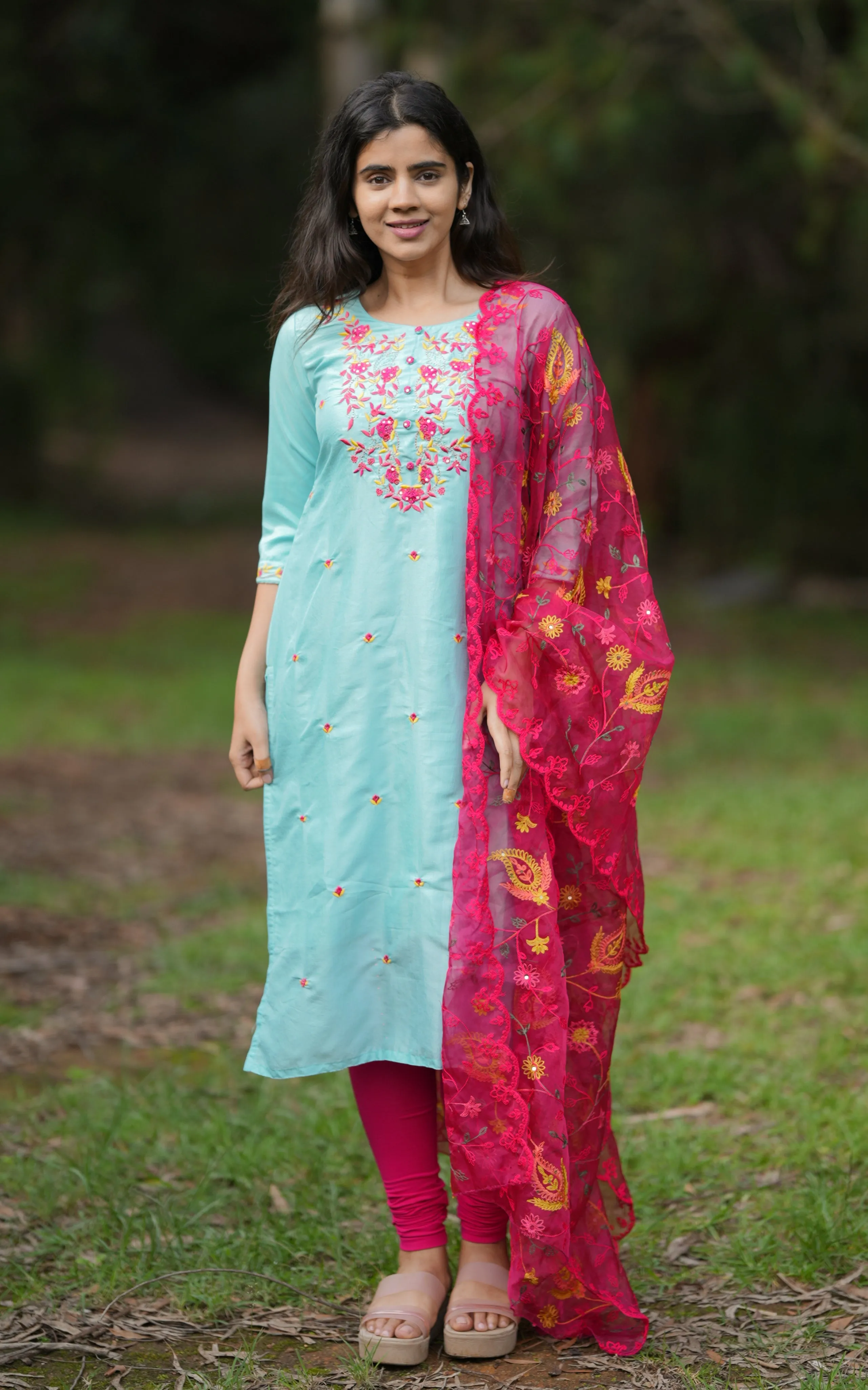 Madhavi Sky Blue (Kurti Dupatta)