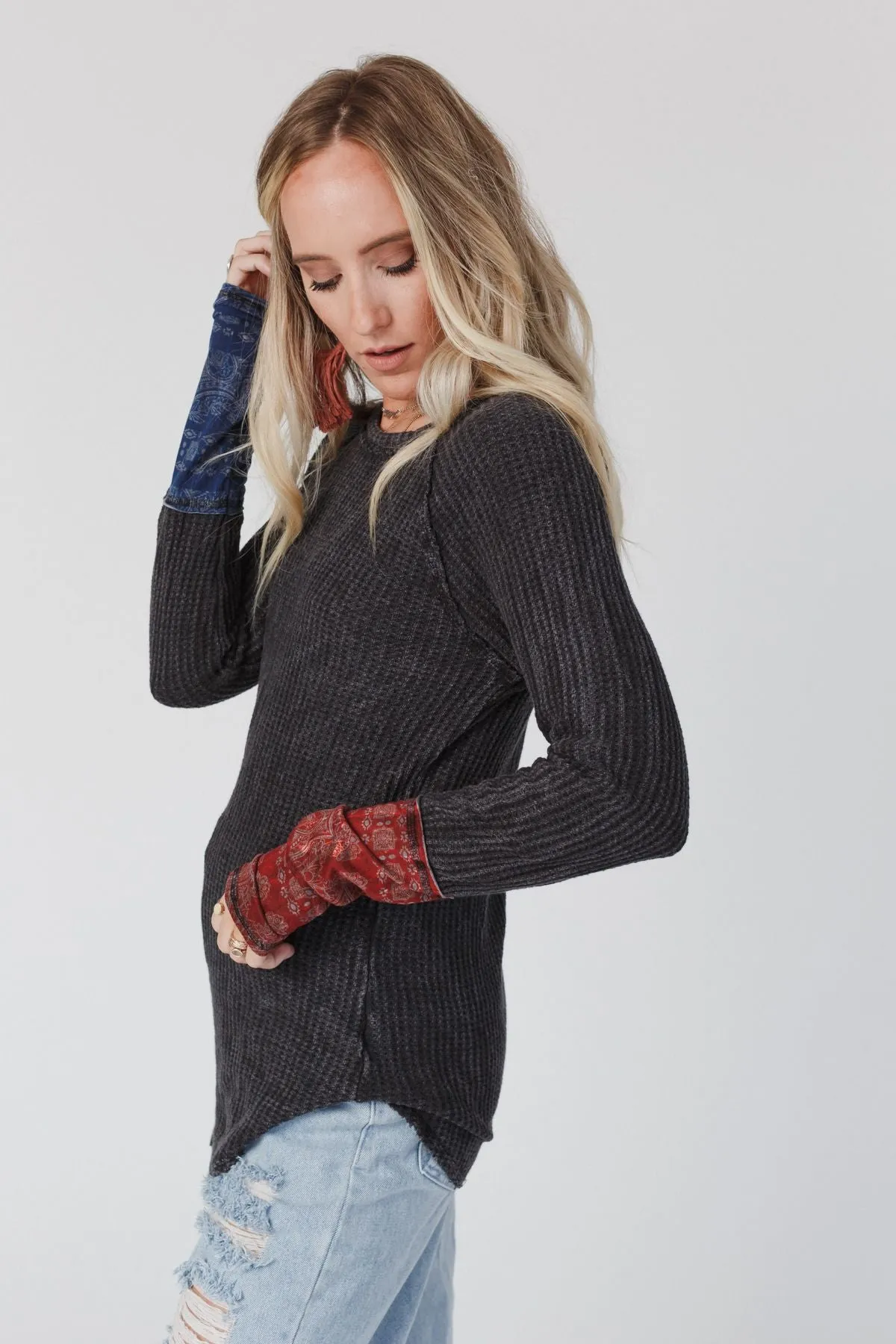 Mazy Waffle Thermal Top - Black