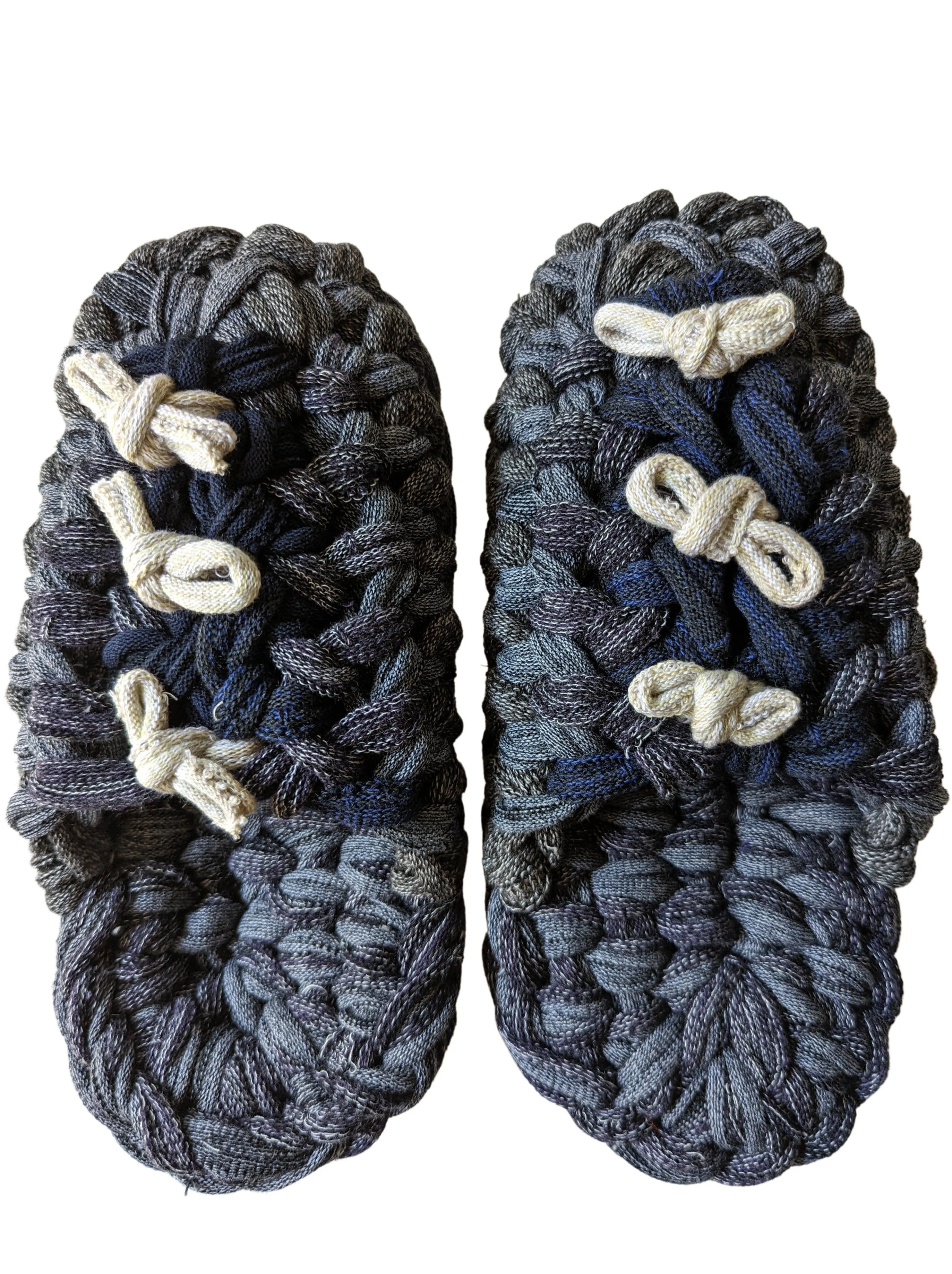 Medium | Knit up-cycle slippers 2023-M10 [Medium]