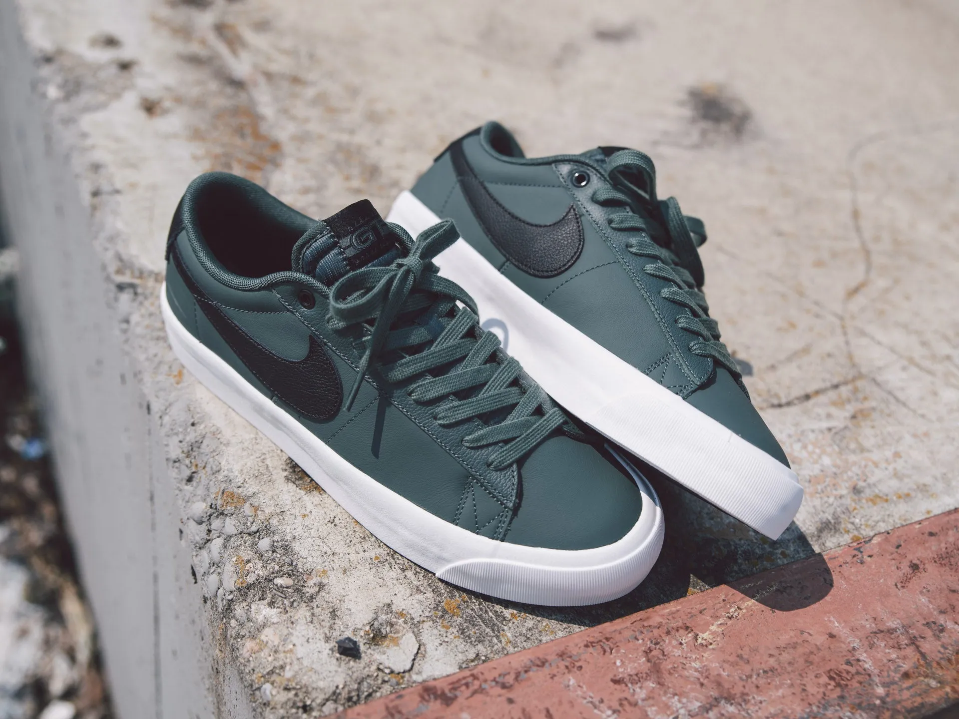 Nike SB Blazer Low Pro GT 'Vintage Green'