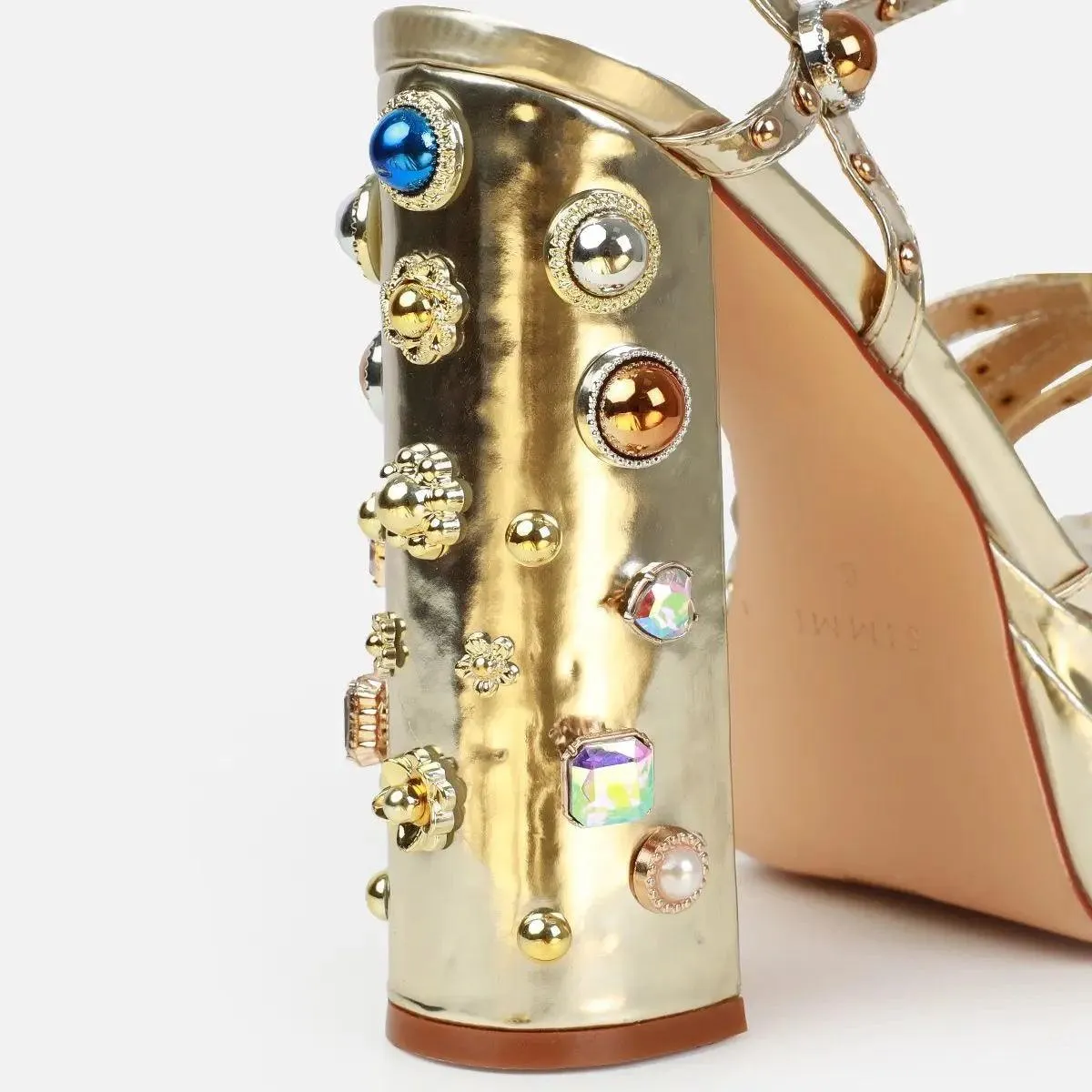 Queen Crystal Embroidery High Heels