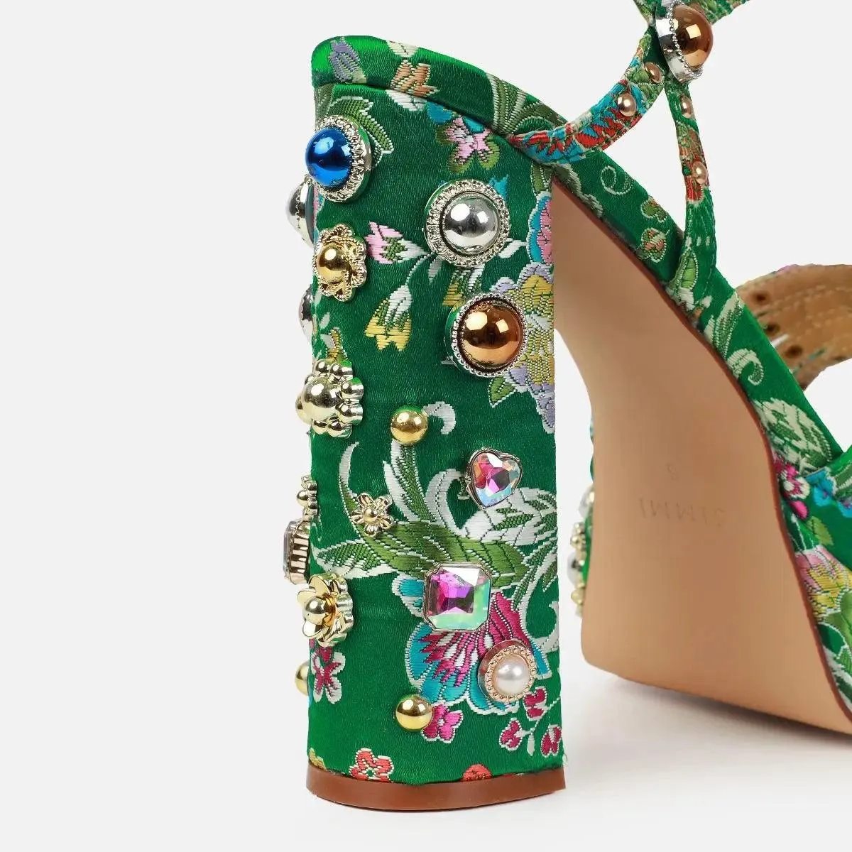 Queen Crystal Embroidery High Heels