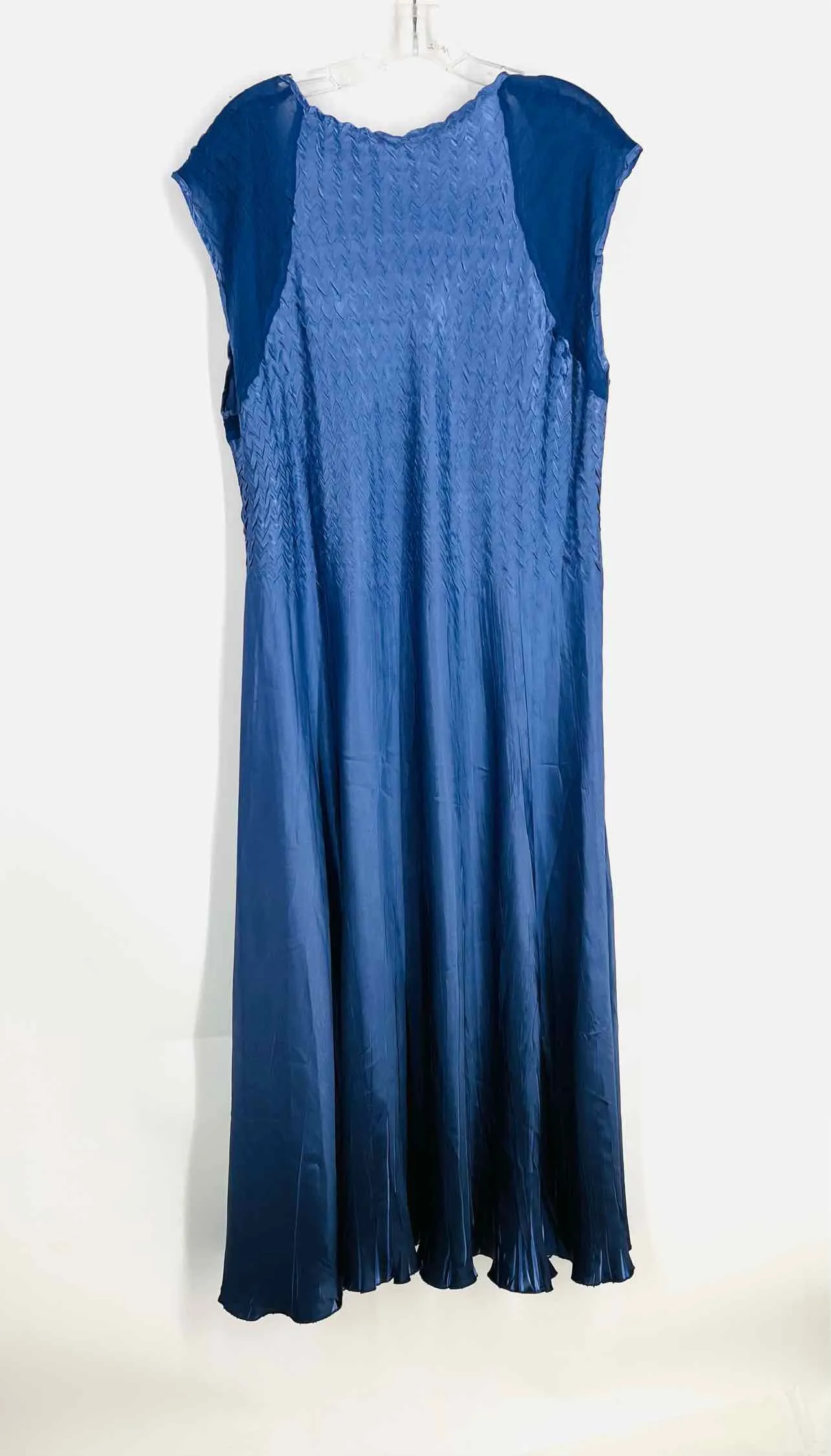 Size 3X Lt Blue Maxi Charmeuse NEW PLUS Dress Set-Plus